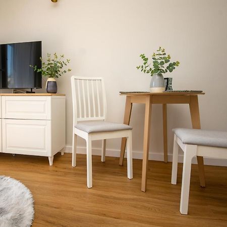 Apartament Willa Lniana Sulechów Exterior foto